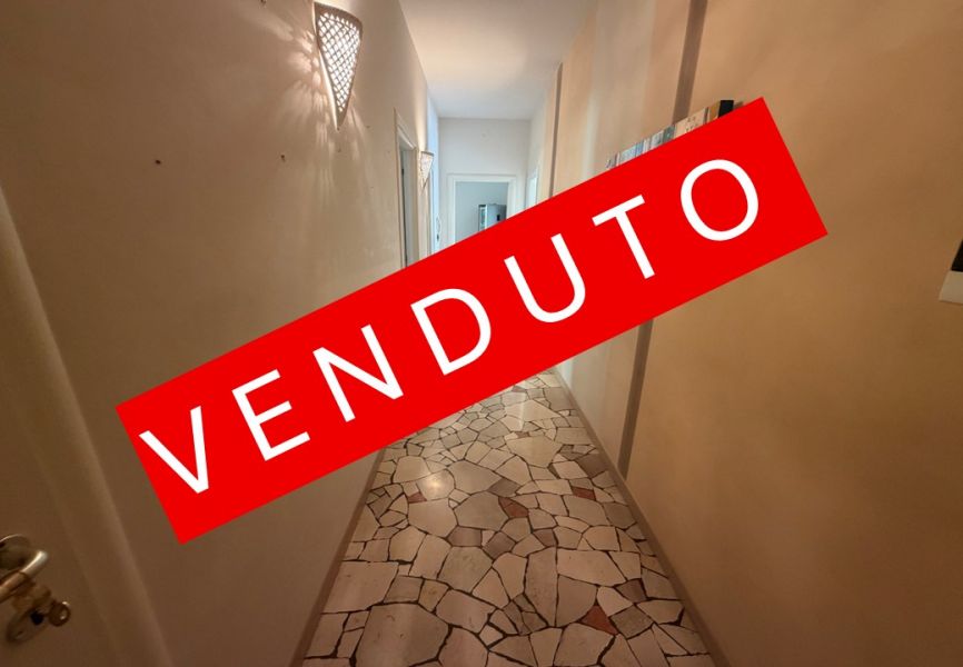 Bilocale con cucina...